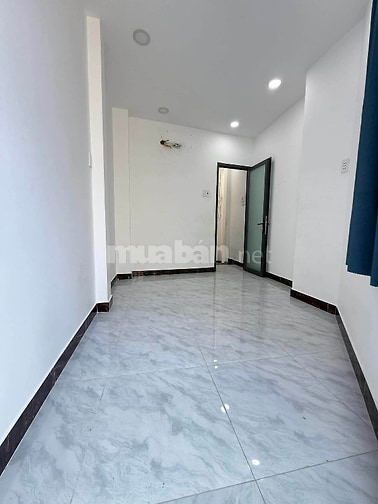 BÁN NHÀ BTCT GIÁ 3 TỶ - ÔNG ÍCH KHIÊM QUẬN 11
