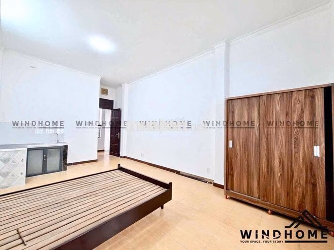 Phòng Cửa Sổ Trời 40m2 Trung Tâm Quận 7 Gần Lotte UFM TDT RMIT
