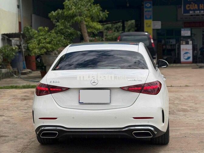 Mercedes-Benz C300 V2 2025 Trắng 4,700km