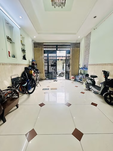 Chủ bán gấp 9ty5 còn TL. Huyền chuyên nhà phố 