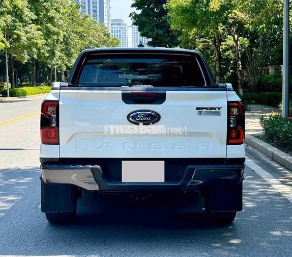 Ford Ranger SPORT 2 cầu 4x4 2024 Trắng