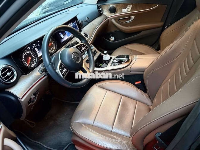 Mercedes-Benz E200 2019 Đen 38000 km