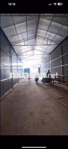 KHO, XƯỞNG MỚI - MẶT TIỀN Y LINH NIÊ PHẠM VĂN ĐỒNG VÀO 50m