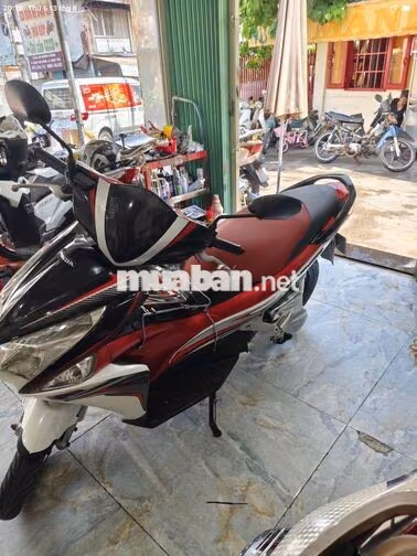Honda Air Blade Fi đời 2012 Trắng đỏ biển số TP