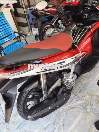 Honda Air Blade Fi đời 2012 Trắng đỏ biển số TP
