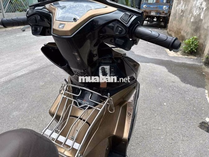 Honda Air Blade 2013 Nâu đen