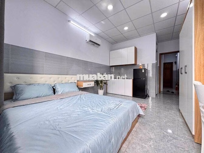 Cho thuê studio ban công cực mát thang máy full nội thất ngay ĐH VLU