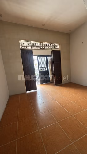 Chính chủ cần bán Âu cơ có 4 tầng 5 phòng 64m2 hẻm 5m