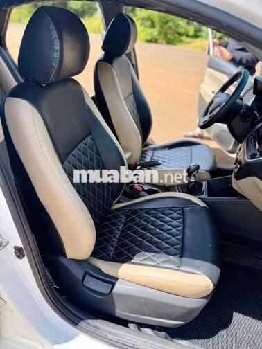 Hyundai Accent 2021 MT bản full Trắng