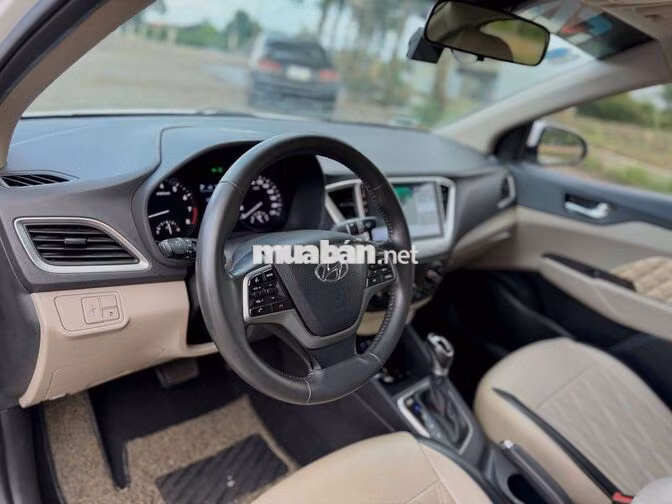 Hyundai Accent 2020 Tự động 83.000 km Trắng