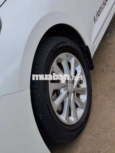 Hyundai Accent 2020 Tự động 83.000 km Trắng