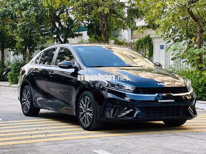 Kia K3 2.0 Premium sản xuất 2022 đăng kí 2023
