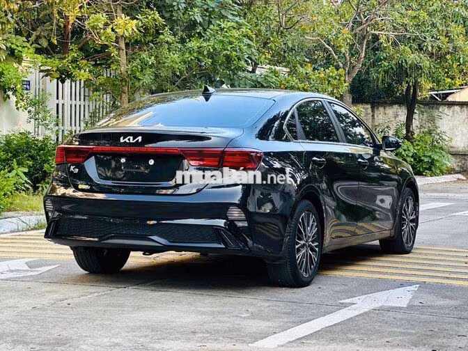 Kia K3 2.0 Premium sản xuất 2022 đăng kí 2023