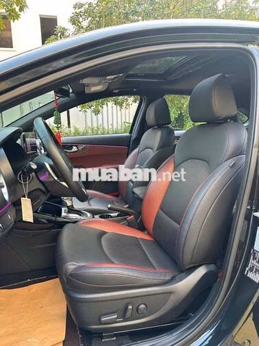 Kia K3 2.0 Premium sản xuất 2022 đăng kí 2023