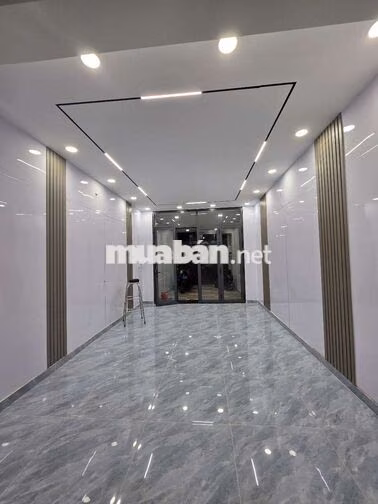 300M2 SÀN 4 TẦNG NHÀ ĐẸP - THANG MÁY - HẺM XE HƠI NÉ NHAU 