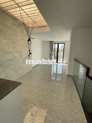 CHO THUÊ NHÀ NGUYÊN CĂN QUẬN 7, 4PN+5WC 25 TRIỆU/ THÁNG