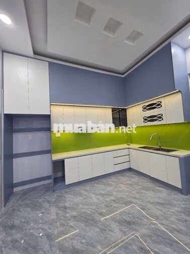 300M2 SÀN 4 TẦNG NHÀ ĐẸP - THANG MÁY - HẺM XE HƠI NÉ NHAU 