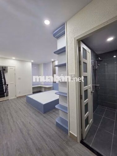300M2 SÀN 4 TẦNG NHÀ ĐẸP - THANG MÁY - HẺM XE HƠI NÉ NHAU 