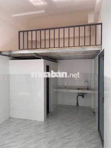 PHÒNG TRỌ MẶT TIỀN ĐƯỜNG TỐNG VĂN HÊN, TÂN BÌNH –  CÓ THỂ KINH DOANH