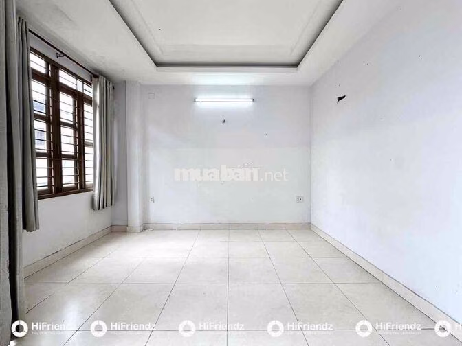 PHÒNG KHÔNG GÁC - SẴN MÁY LẠNH - GẦN CHỢ - HƯƠNG LỘ 2