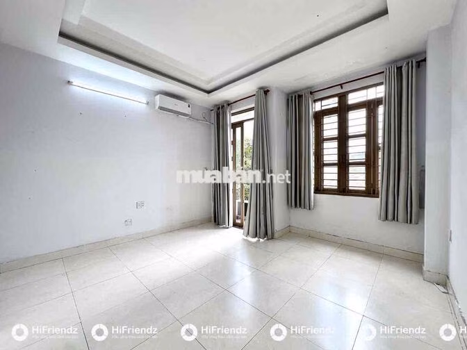PHÒNG KHÔNG GÁC - SẴN MÁY LẠNH - GẦN CHỢ - HƯƠNG LỘ 2