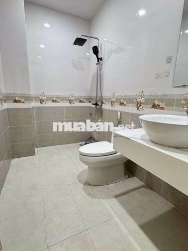 CHO THUÊ NGUYÊN TẦNG 2 - 3PN - 1 BẾP - 1WC