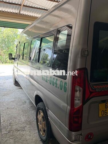 Xe khách Ford Transit Bạc 16 chỗ