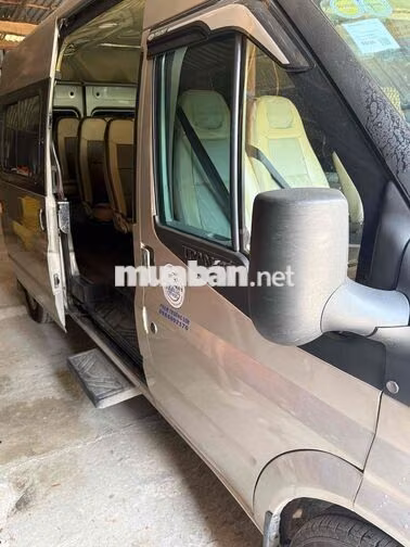 Xe khách Ford Transit Bạc 16 chỗ