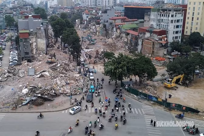 BÁN NHÀ 874 ĐÊ LA THÀNH 18.4 TỶ ỔN ĐỊNH QUY HOẠCH