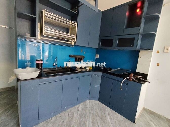 Cho thuê nhà P Lĩnh Xuân ( Linh Trung cũ) - Thủ Đức giá 8tr5/th