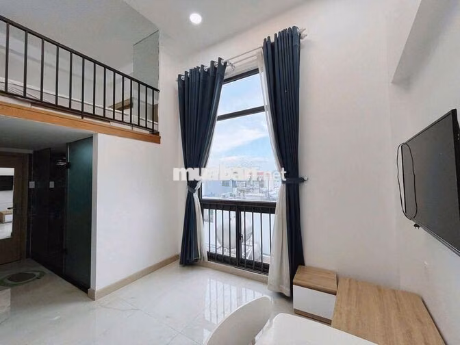 NGÃ TƯ PHÚ NHUẬN-CĂN HỘ CAO CẤP-FULL -CỬA SỔ TRỜI-30M2-NHÀ THANG MÁY