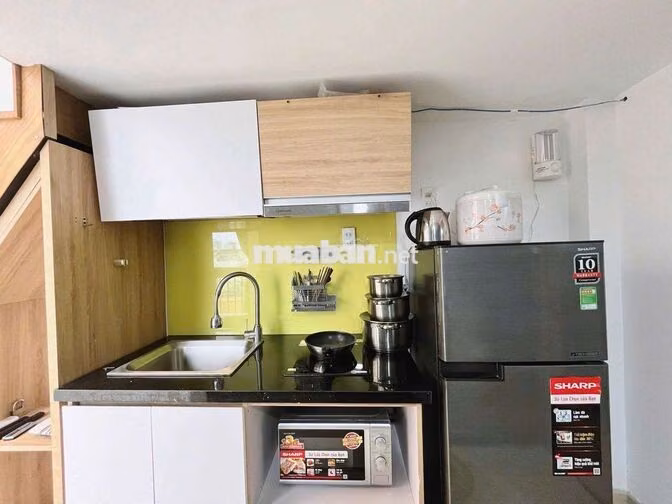 NGÃ TƯ PHÚ NHUẬN-CĂN HỘ CAO CẤP-FULL -CỬA SỔ TRỜI-30M2-NHÀ THANG MÁY