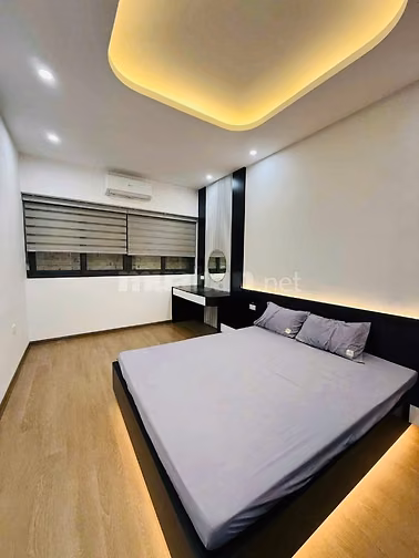Cho thuê nhà nguyên căn mặt ngõ 429 Kim Mã, nhà mới xây 