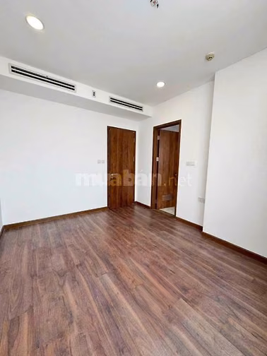 Cho thuê C/c Âu Cơ Tower-Tân Phú, 3PN, 97m2, ko nội thất giá 10 tr/th.