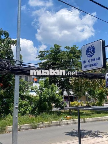 [GẤP 7h-15h] NHÂN VIÊN GIẶT SẤY TẠI NHÀ BÈ
