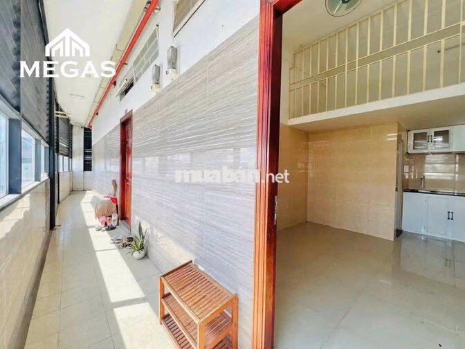 Duplex ban công Giá rẻ ngay Kinh Dương Vương sát ĐH Mở Gia Phú