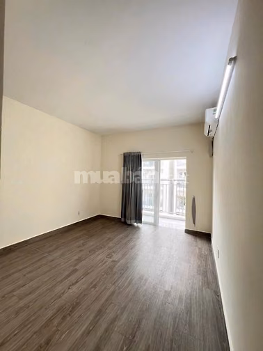 Cho thuê chung cư Hoa Sen, 262 Lạc Long Quân - 3PN, 110m2 giá thuê 14t