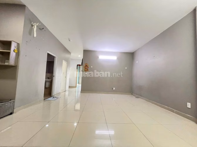 Cho thuê chung cư Hoa Sen, 262 Lạc Long Quân - 3PN, 110m2 giá thuê 14t