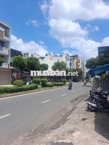CHO THUÊ NHÀ MẶT TIỀN NGUYỄN CỬU ĐÀM, TÂN SƠN NHÌ, 4.5X18M, 16 TRIỆU
