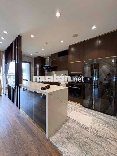 Căn hộ 4pn đầu hồi hiếm, trọn view sông, công viên.