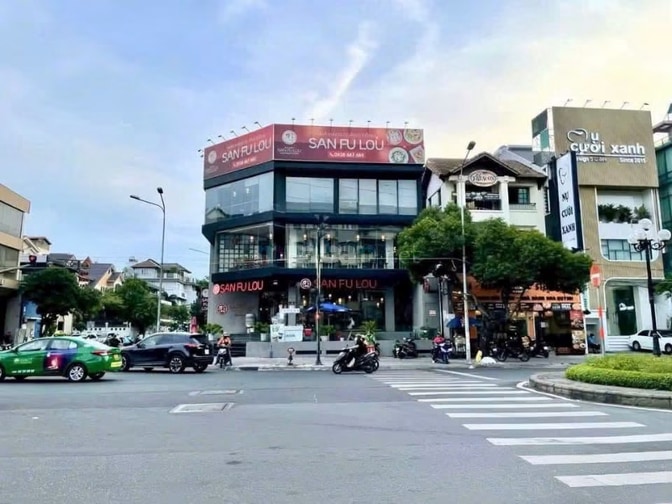 SIÊU VỊ TRÍ!!! ⭐️ BÁN TÒA NHÀ GÓC 2 MẶT TIỀN 195-197 PHAN XÍCH LONG