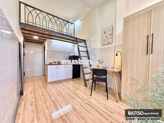 DUPLEX CỬA SỔ TRỜI RỘNG 40M2 FULL NỘI THẤT MỚI KENG NGAY Q10