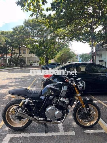 Honda CB400 Vtec 3 Tracker/Cafe Racer.Chính Chủ