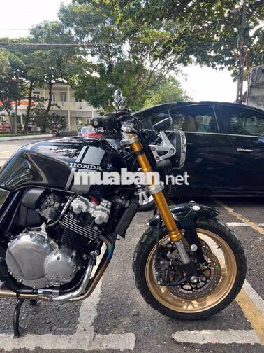 Honda CB400 Vtec 3 Tracker/Cafe Racer.Chính Chủ