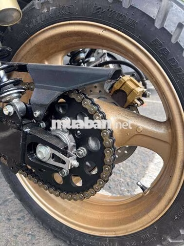 Honda CB400 Vtec 3 Tracker/Cafe Racer.Chính Chủ