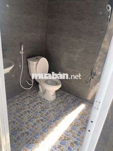Nhà mới xây 3 phòng 3 máy lạnh kdc Stella Mega City