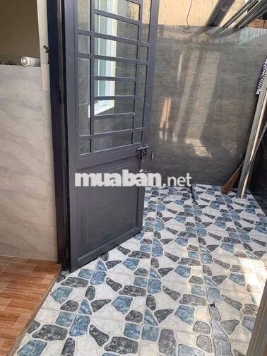Nhà mới xây 3 phòng 3 máy lạnh kdc Stella Mega City
