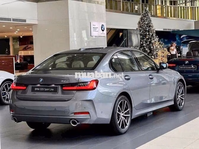 BMW 3 Series 320i Sport Line 2025 Xám