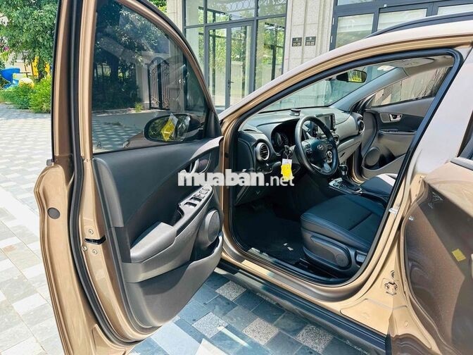 BÁN KONA 2.0 TIÊU CHUẨN ĐI HƠN 8 VẠN KM ***