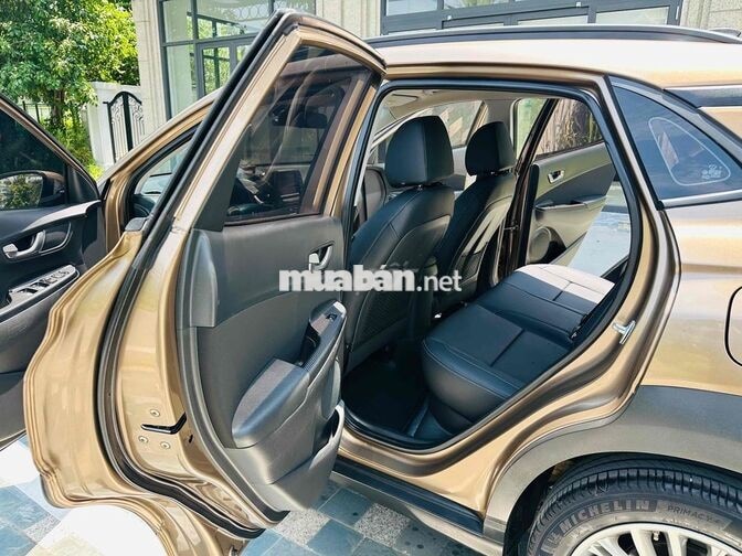 BÁN KONA 2.0 TIÊU CHUẨN ĐI HƠN 8 VẠN KM ***